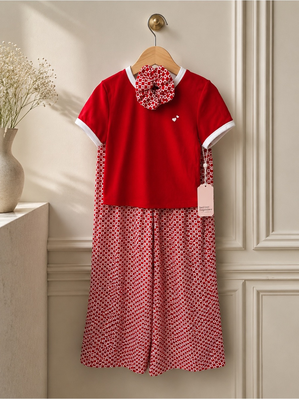 Cozy Red Two-Piece Women's Pajama Set with Patterned Pants